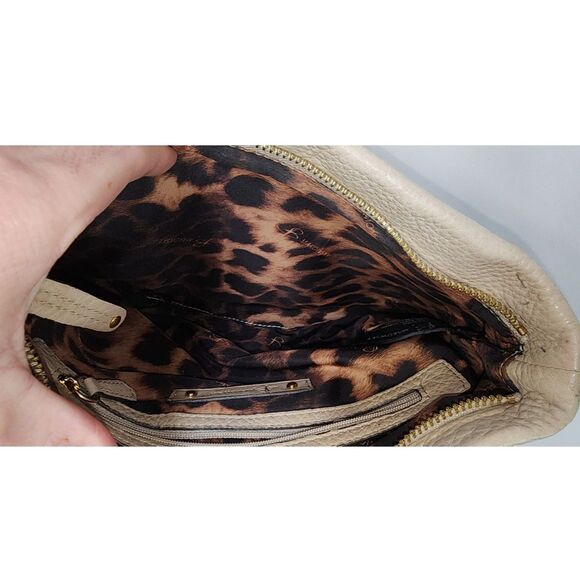 B. Makowsky Beige & Black Leather Crossbody Bag Purse - Picture 10 of 10